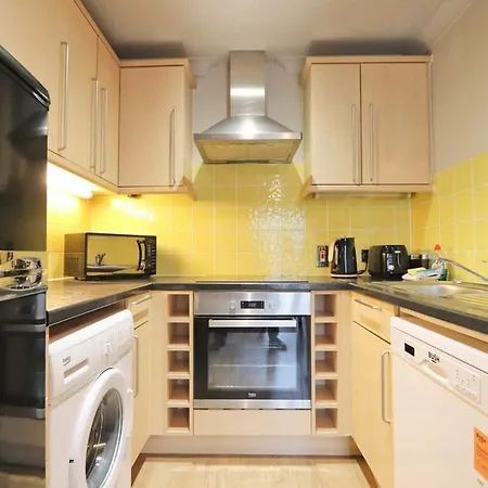 Centre 1 Bed Apartment- Hopewell Apartment Bristol